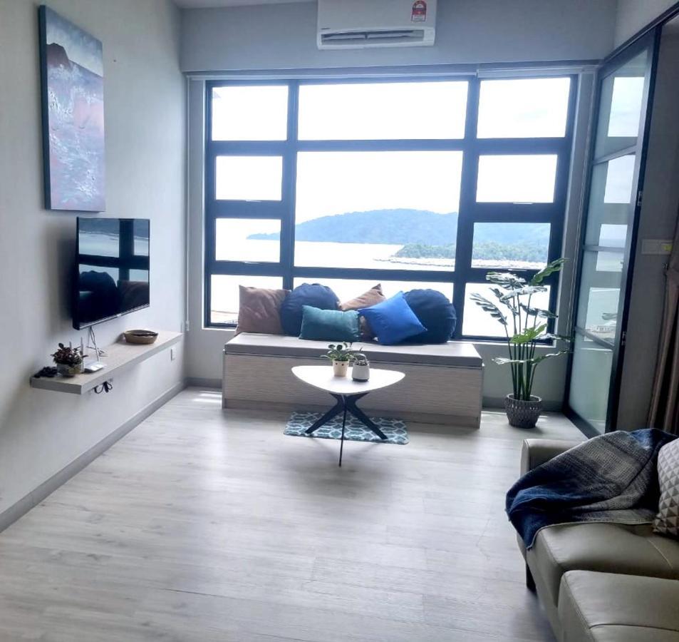 Sabahsuite@Jesselton Quay コタキナバル エクステリア 写真